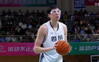 周琦20+10，8中8，四川隊(duì)勝?gòu)?qiáng)敵，鎖定資格！值！